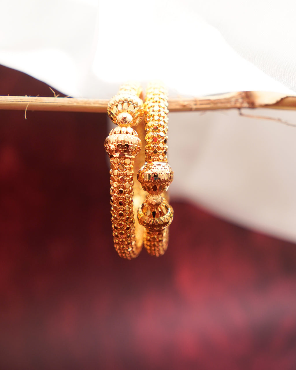 ORO-Textured Gold Bangles with Classic Detailing