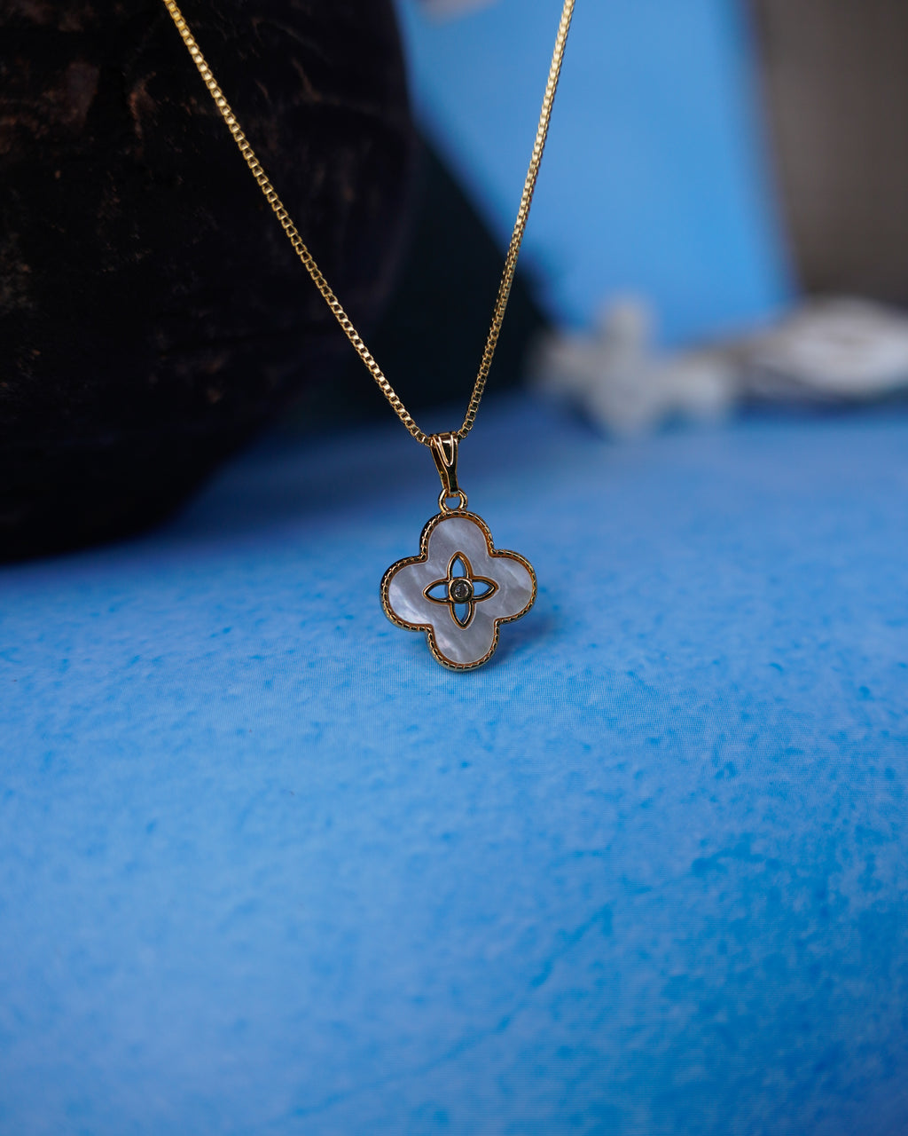 FLORA- Anti-Tarnish Gold Finish Clover Pendant Necklace with Mother of Pearl Detail