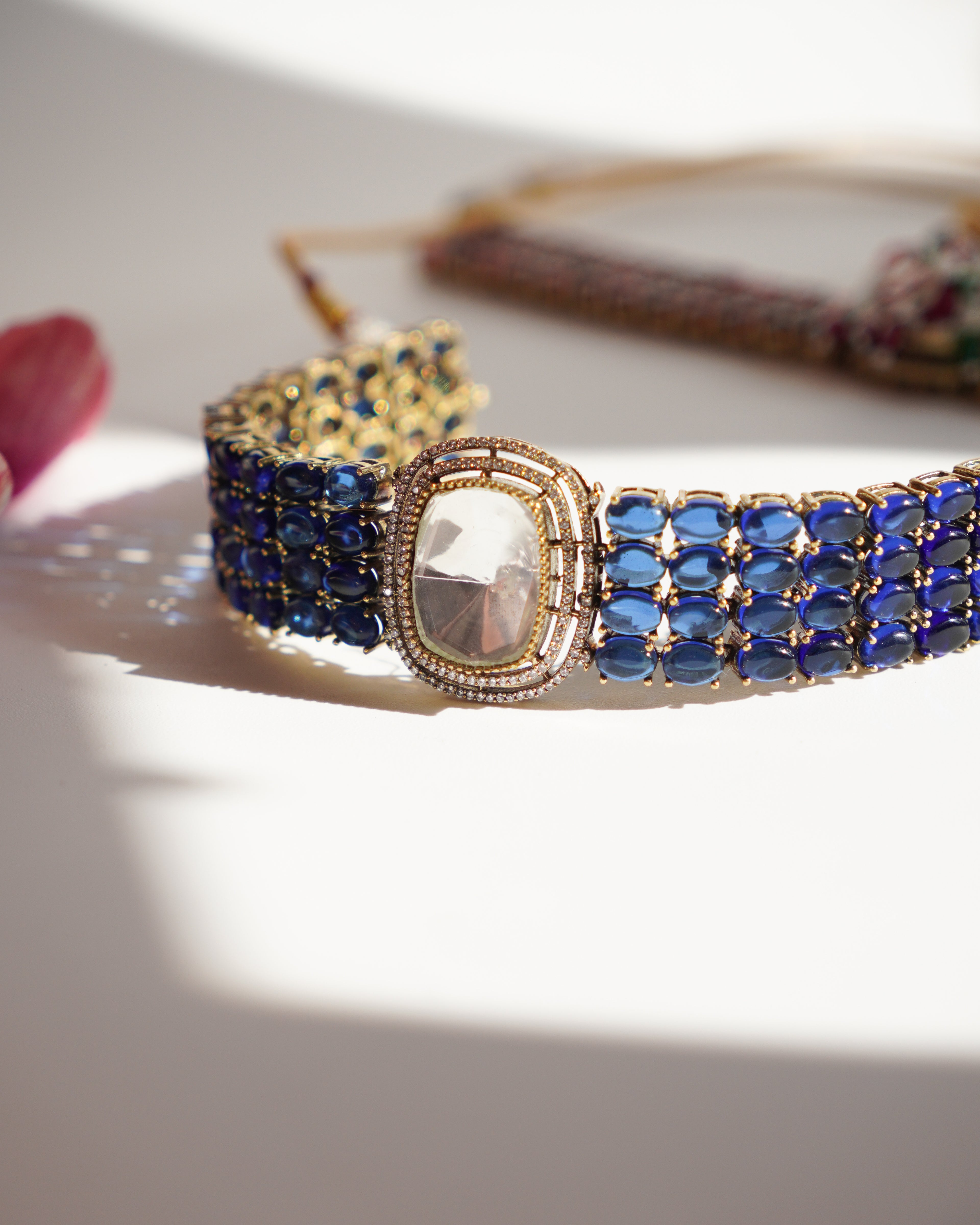 ZIKHIN- Elegant Diva Choker Necklace With Matching Earrings