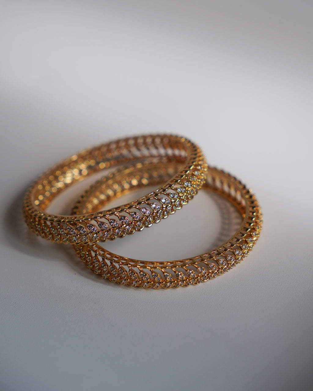 ORO- Leaf  Pattern American Diamond Studded Bangle