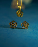 FLORA- Pretty Flower Gold Plated Pendant Set